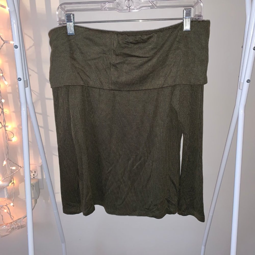 Green Off the Shoulder Sweater - Picture 4 of 4